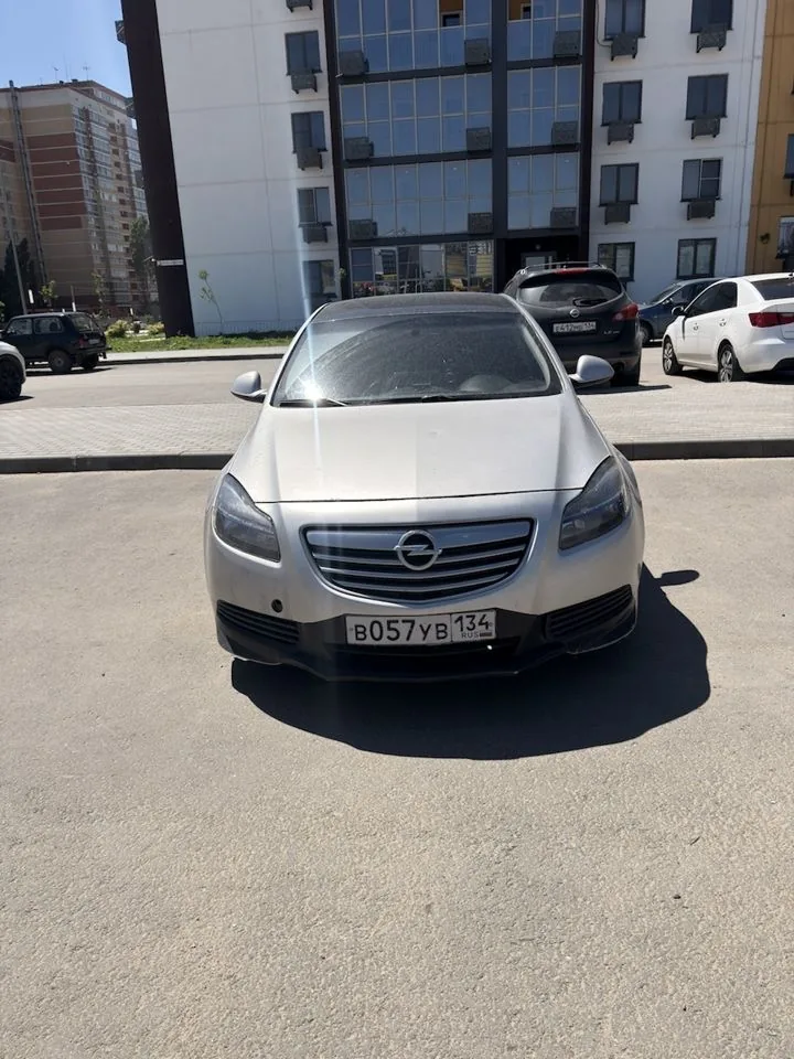 Opel Insignia — исходная фотография выкупленного автомобиля