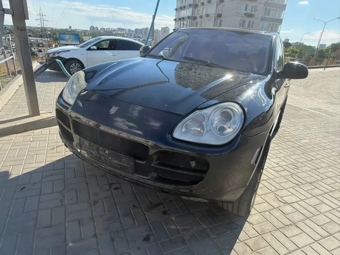 Porsche Cayenne — исходная фотография выкупленного автомобиля